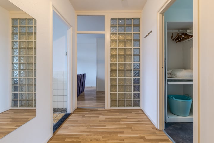 Photo 26 of Simon van Leeuwenstraat 8