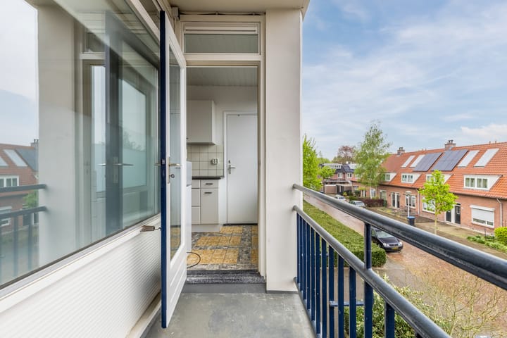 Foto 39 van Simon van Leeuwenstraat 8