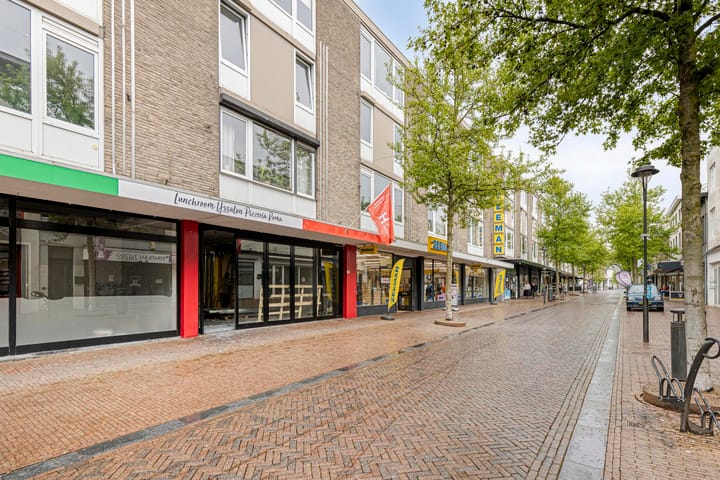 Photo 33 of Kouvenderstraat 54-A