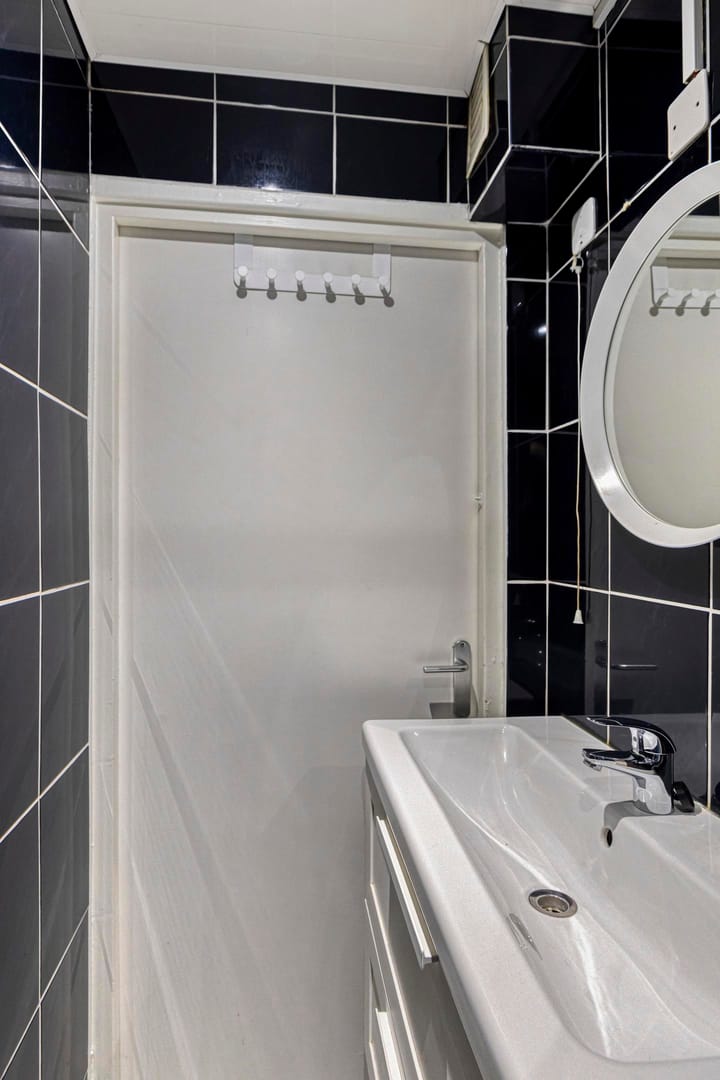 Photo 25 of Kouvenderstraat 54-A