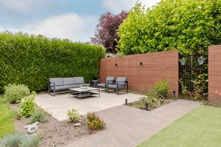 Foto 30 van Burg. Van de Hurkstraat 21