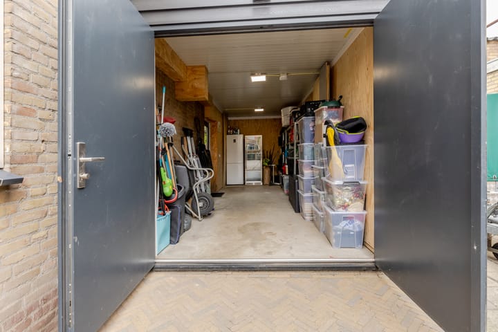 Foto 40 van Burg. Van de Hurkstraat 21