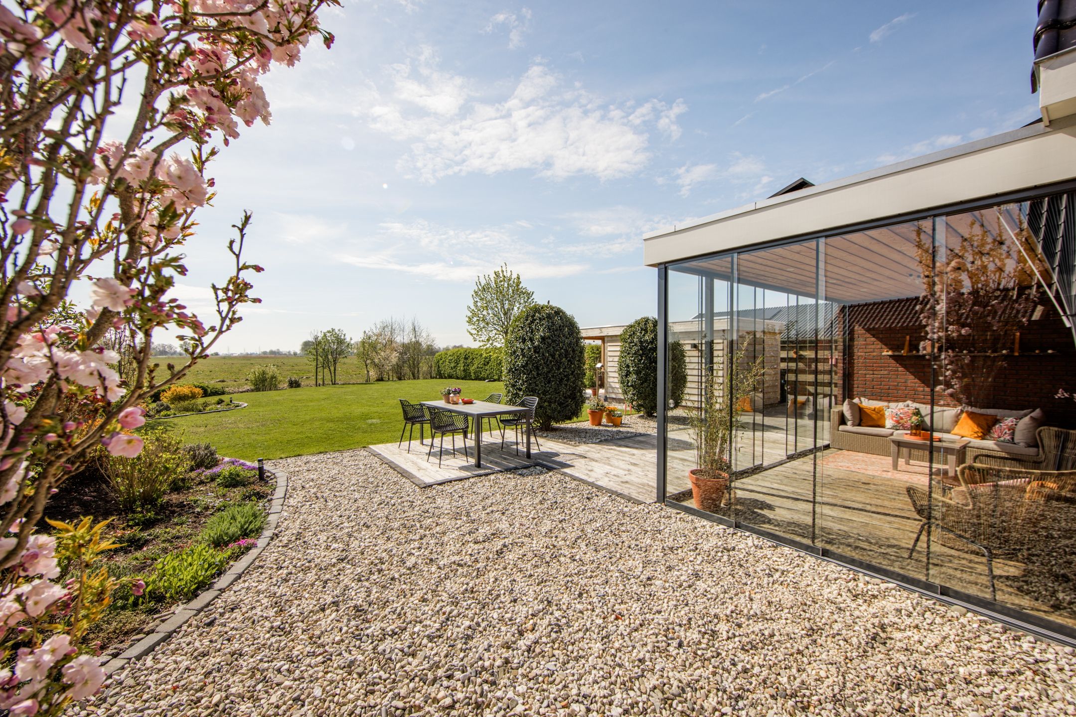 Photo 3 of It Ferset 41