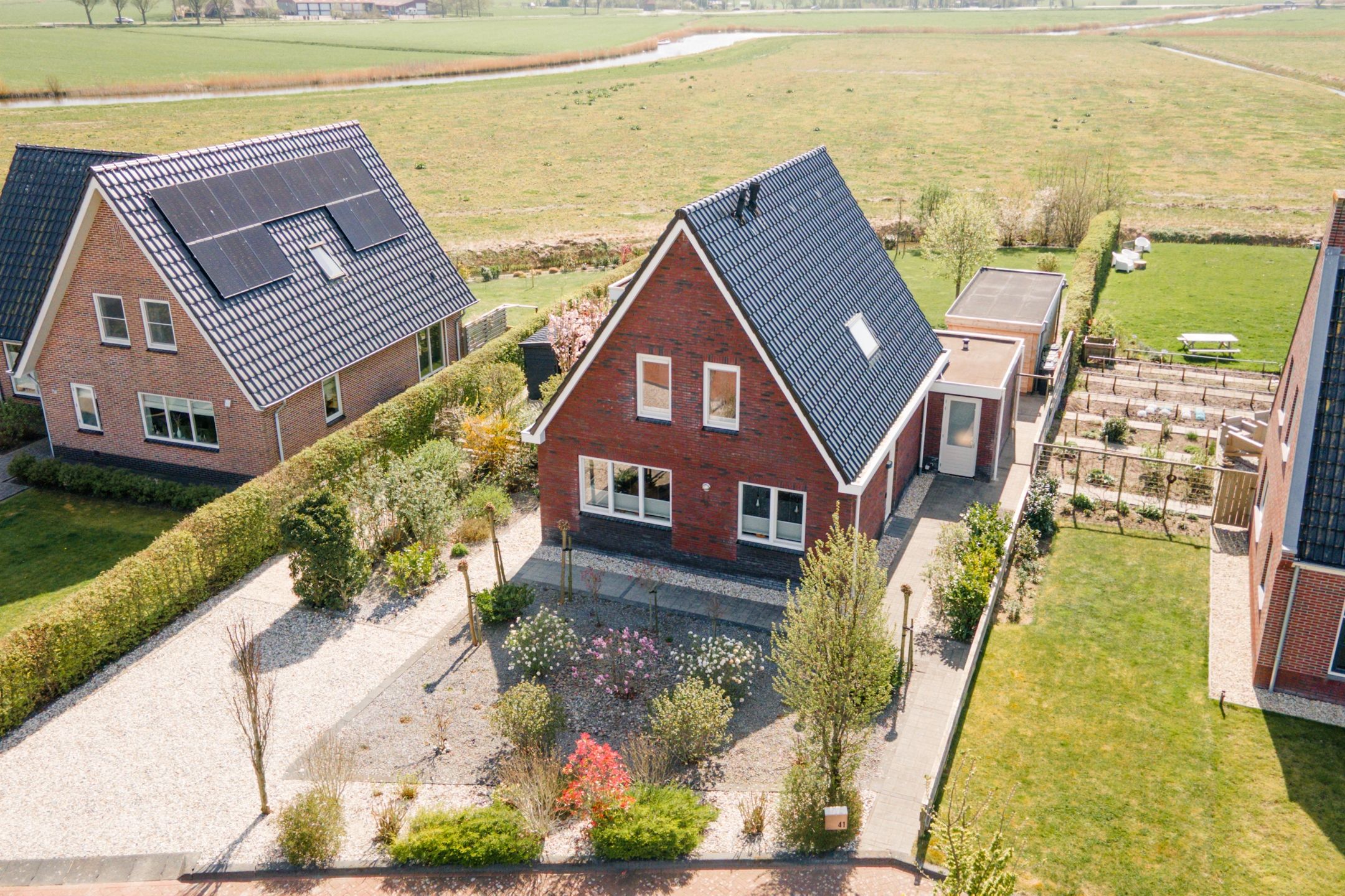 Photo 27 of It Ferset 41