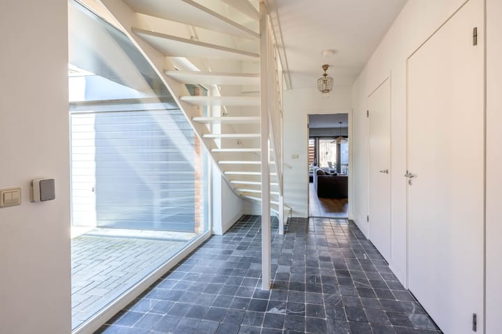 Foto 13 van Tirionstraat 1