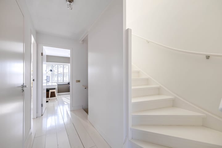 Foto 25 van Tirionstraat 1