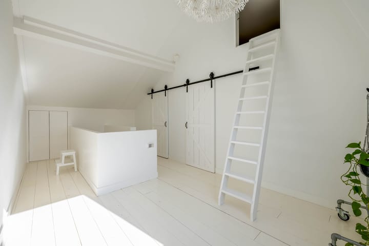 Foto 28 van Tirionstraat 1