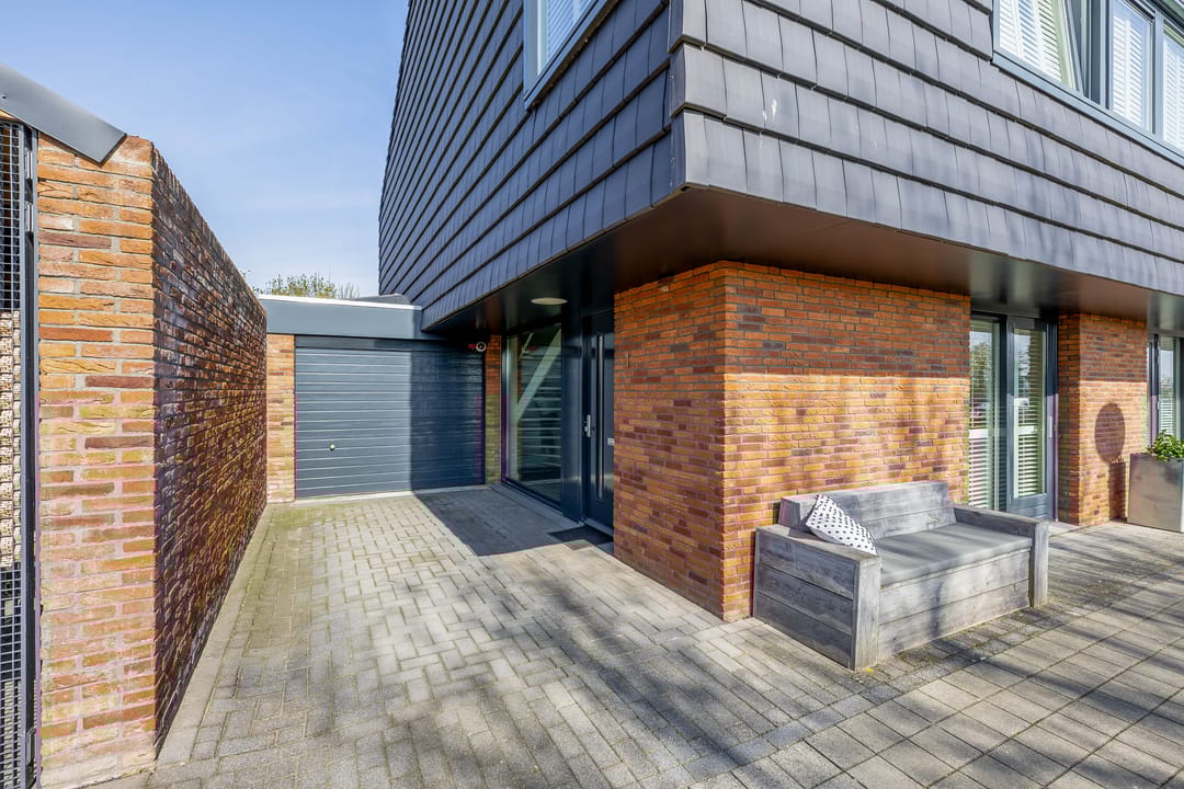 Photo 37 of Tirionstraat 1