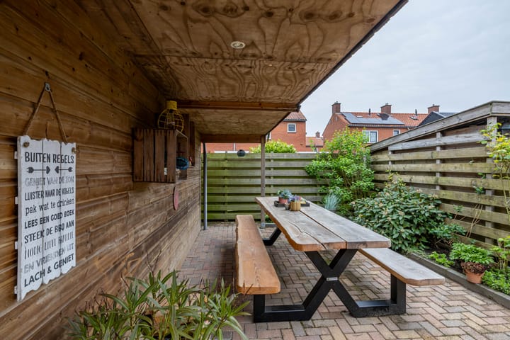 Foto 25 van Burgemeester Dijkhuisstraat 16