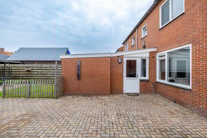 Foto 29 van Burgemeester Dijkhuisstraat 16