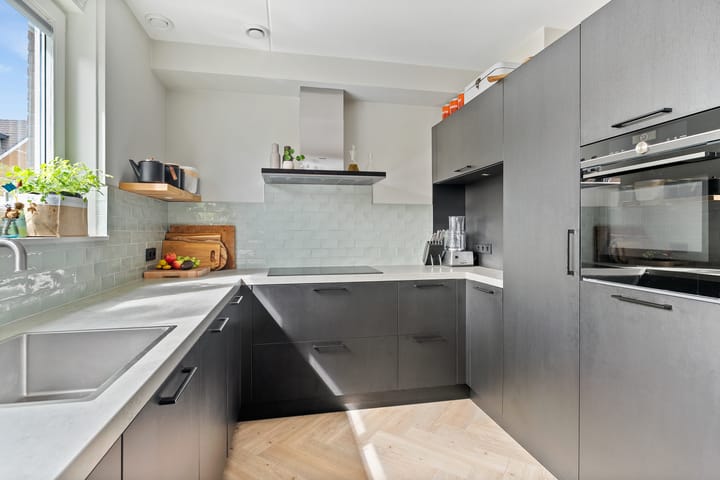 Foto 14 van Begoniastraat 124