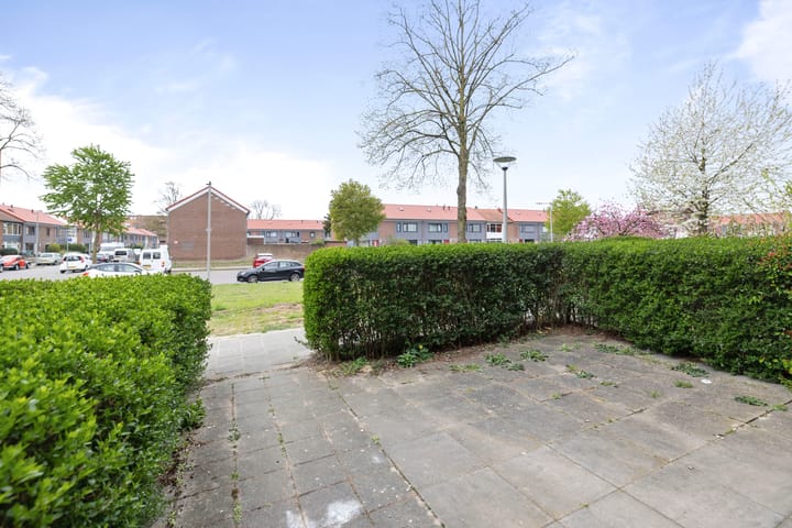 Foto 2 van Kamillelaan 139