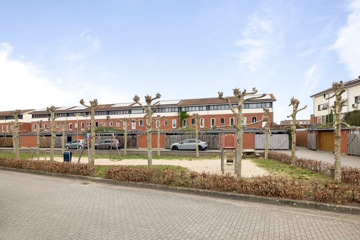 Photo 21 of Kamillelaan 139