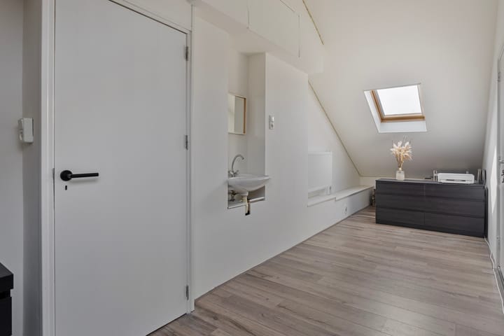 Foto 18 van Morsestraat 10-B