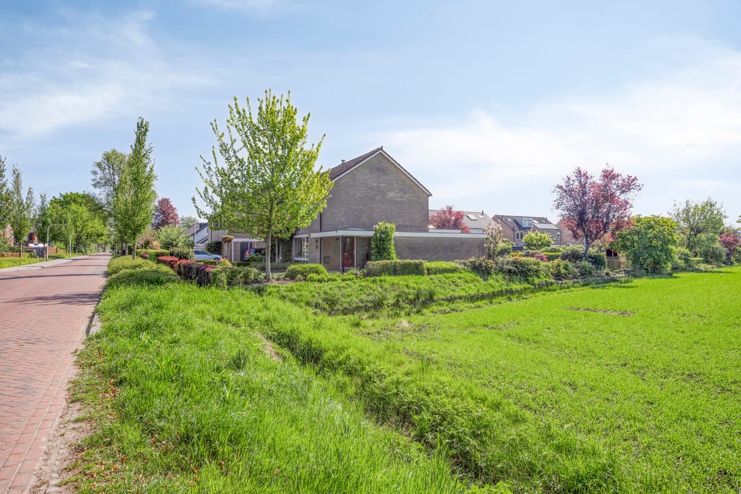 Foto 37 van Westerstouwe 25