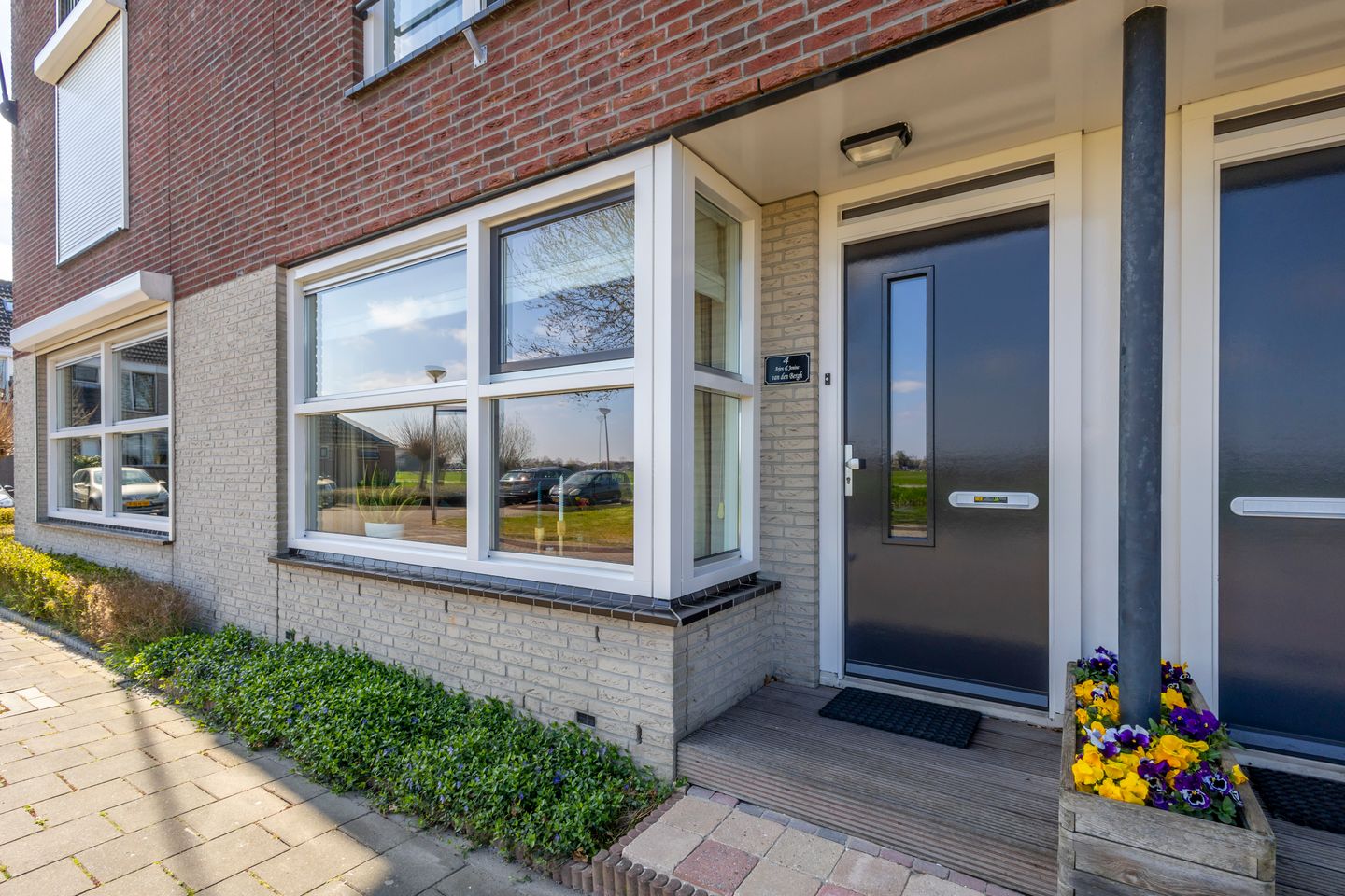 Photo 25 of Duizendbladstraat 4