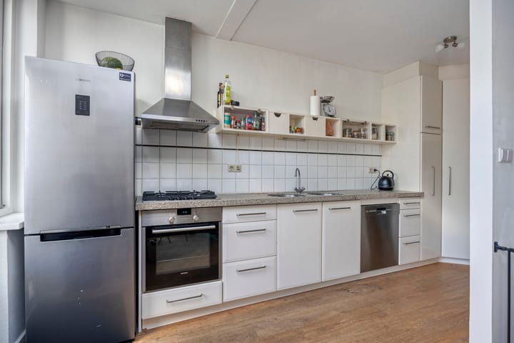 Photo 17 of Wentholtstraat 75