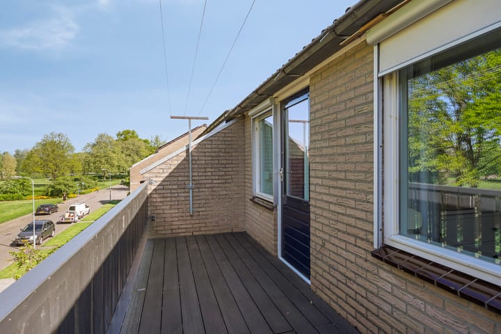 Photo 32 of Wentholtstraat 75