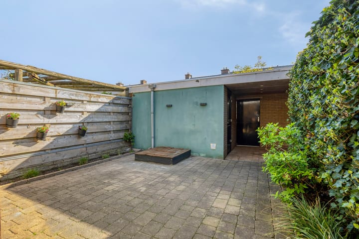 Photo 36 of Wentholtstraat 75