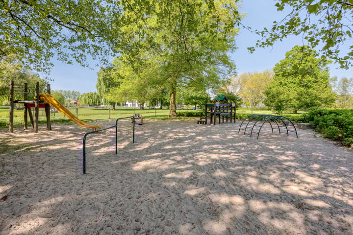 Photo 46 of Wentholtstraat 75