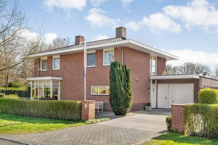 Hennie Mateboerstraat 1