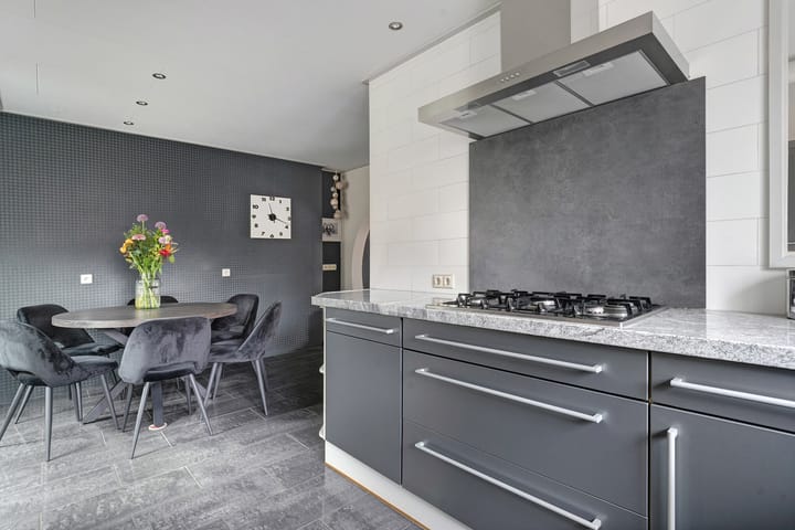 Foto 22 van Ds A.C. van Raalteweg 11