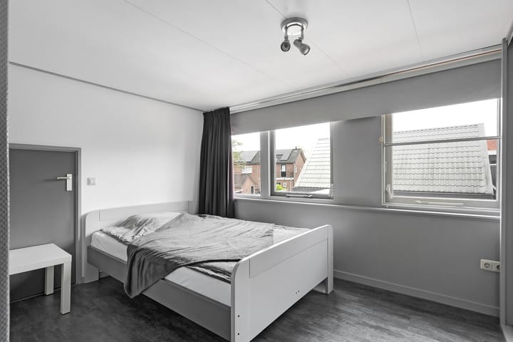 Foto 32 van Ds A.C. van Raalteweg 11