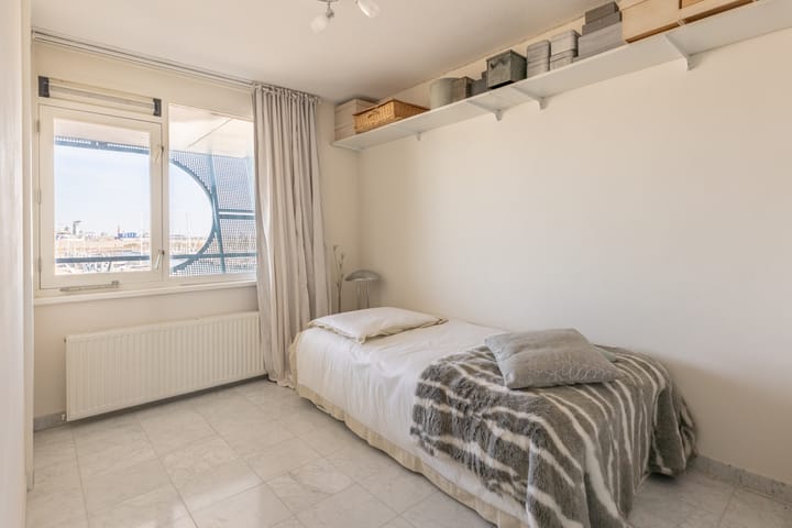 Photo 20 of Kennemerboulevard 635