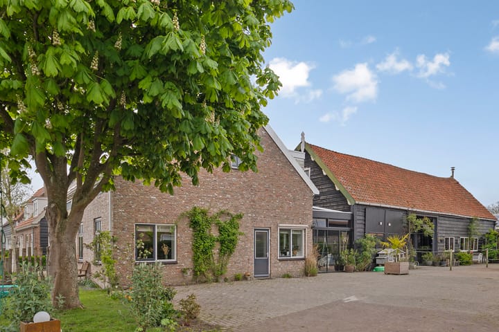 Photo 2 of Schuitvlotstraat 6