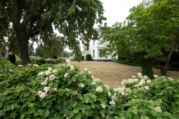 Foto 2 van Stationsstraat 2