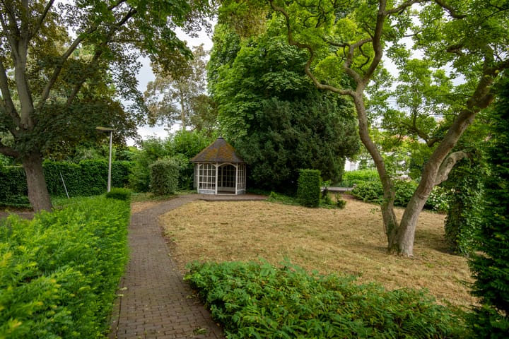 Foto 46 van Stationsstraat 2