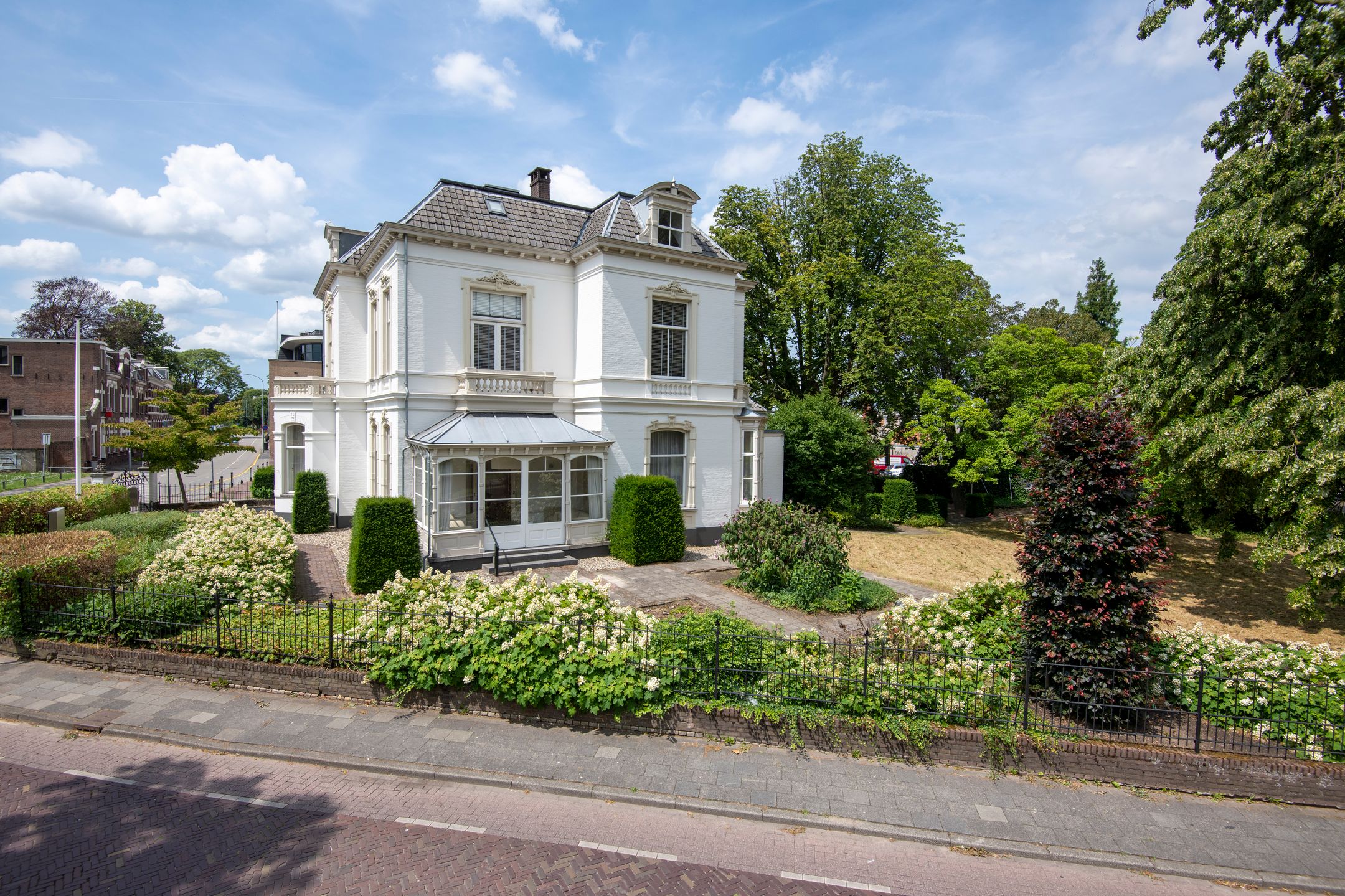 Foto 48 van Stationsstraat 2