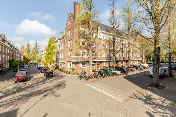 Foto 22 van Raphaëlstraat 8-2