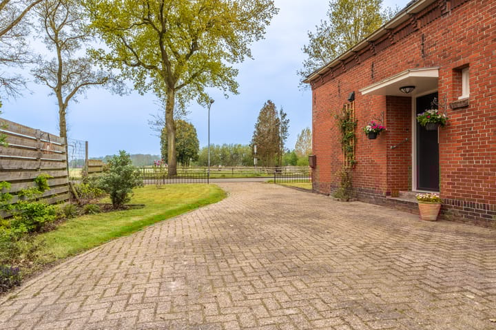 Foto 11 van Hoofdweg 117