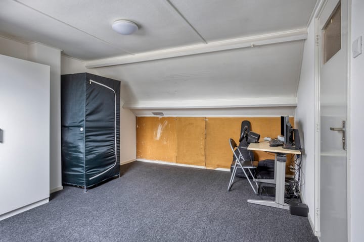 Photo 21 of Colijnstraat 13