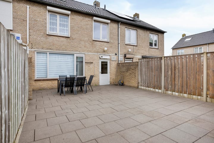 Photo 23 of Colijnstraat 13