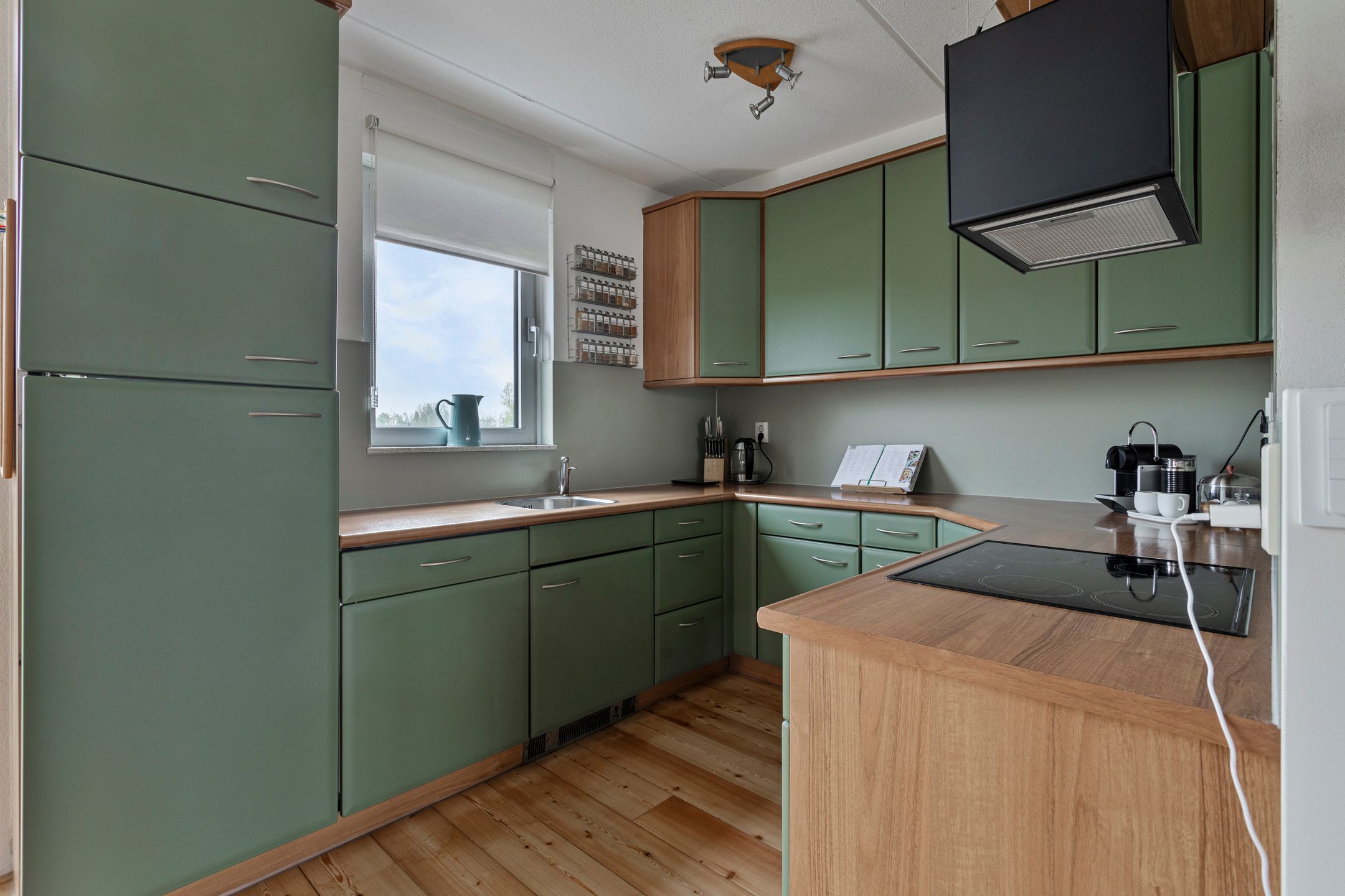 Foto 24 van Trinidadstraat 67