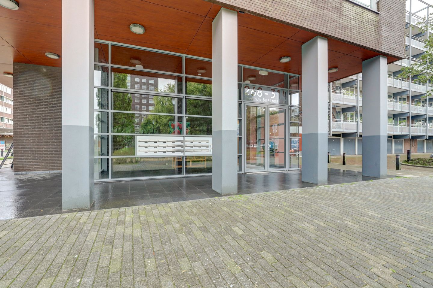 Laan van Berendrecht 270 main image