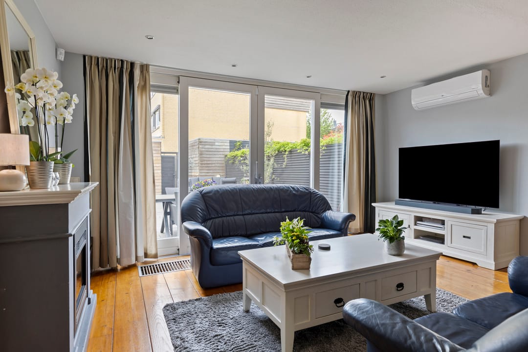 Photo 8 of Schellingstraat 27