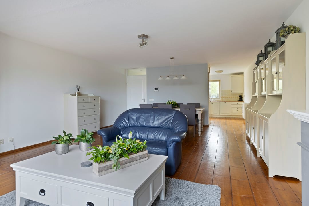 Photo 11 of Schellingstraat 27