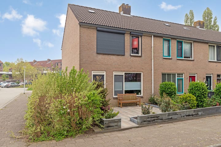 Foto 1 van Dierenriem 64