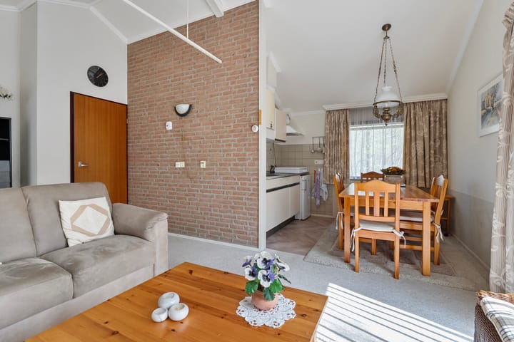 Foto 5 van Oshaarseweg 24-117