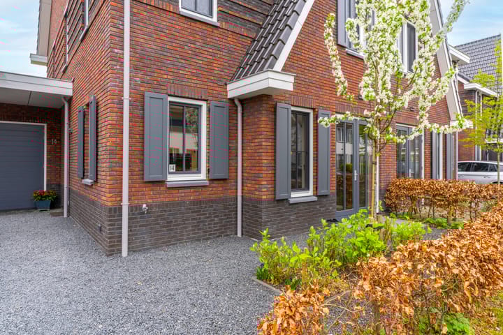 Foto 12 van Bloemenkelderlaan 14