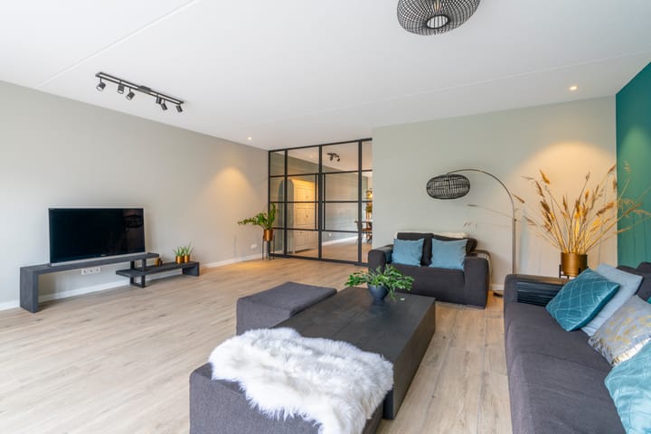 Foto 24 van Bloemenkelderlaan 14