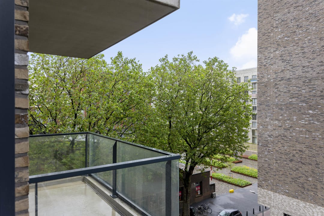 Photo 16 of 1e Lulofsdwarsstraat 12-K