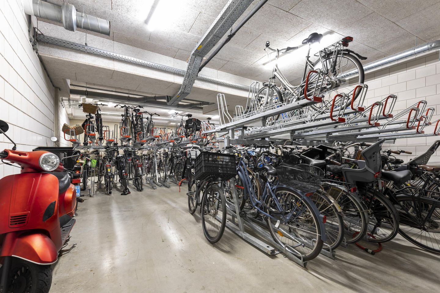 Photo 20 of 1e Lulofsdwarsstraat 12-K