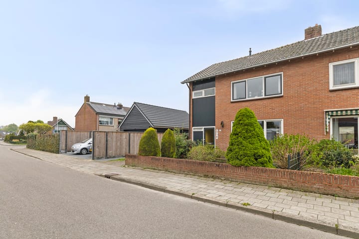 Foto 35 van Dr Frederiksstraat 47