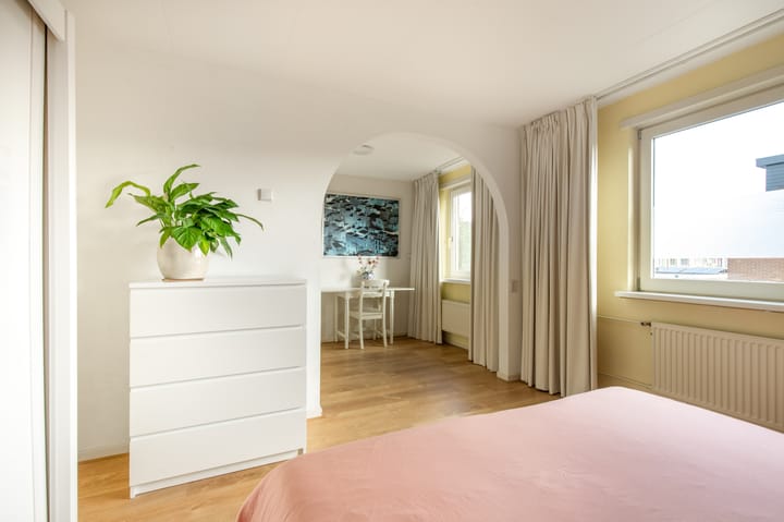 Foto 16 van Willem van Velsenstraat 11