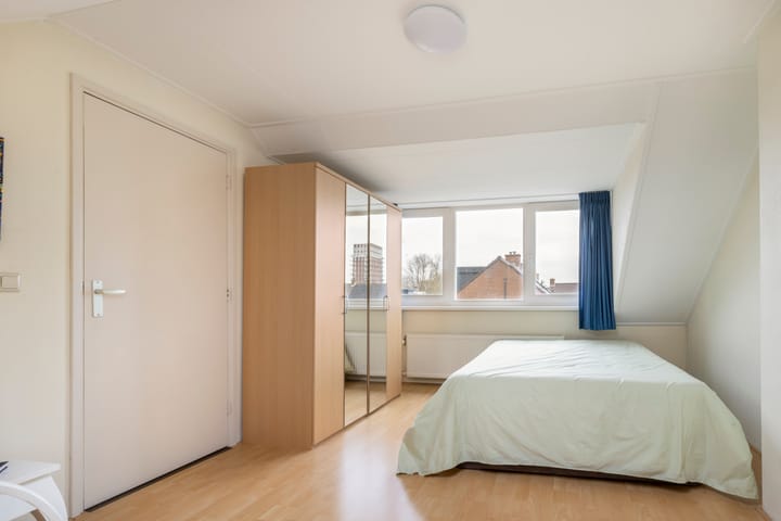 Foto 23 van Willem van Velsenstraat 11