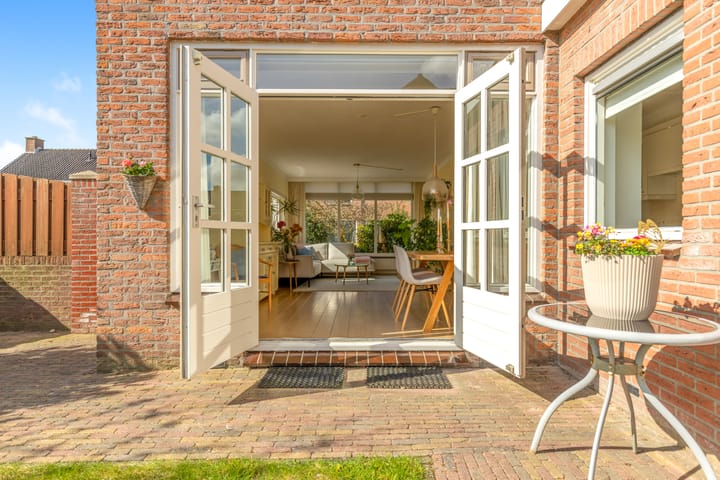 Foto 25 van Willem van Velsenstraat 11